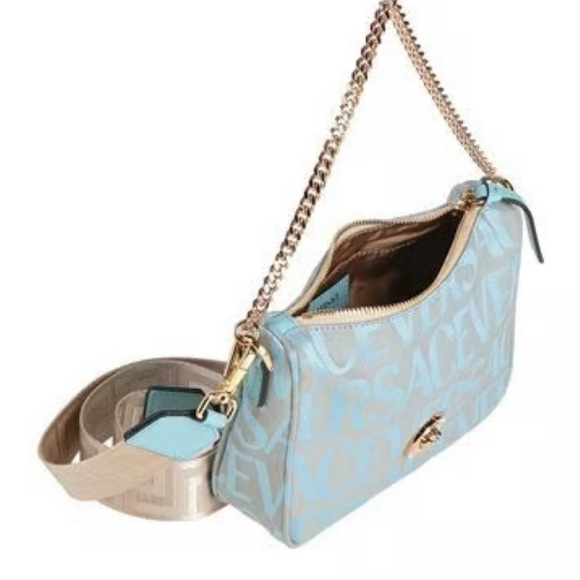 ⭐️HOST PICK⭐️Versace Small Jacquard Baguette Bag with Medusa plaque - NWT - Picture 2 of 7